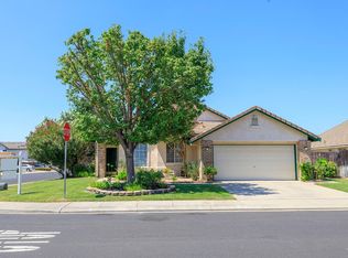 933 Park Ave, Manteca, CA 95337