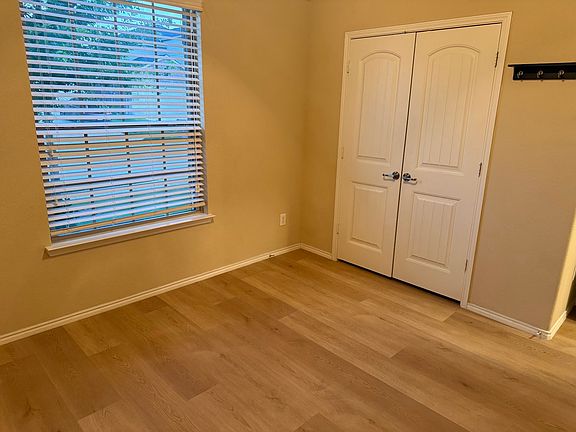 5th image of 12009 Clearpoint Ct