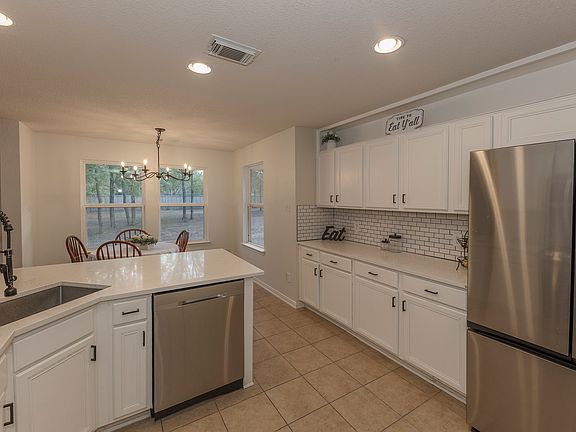4th image of 4217 Kellywood Dr