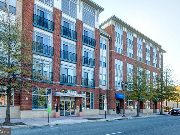 5th image of 1800 Wilson Blvd Unit 112