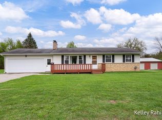 2762 100th St SE, Caledonia, MI 49316