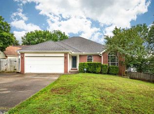 5 Ridgeton Ct, Little Rock, AR 72211