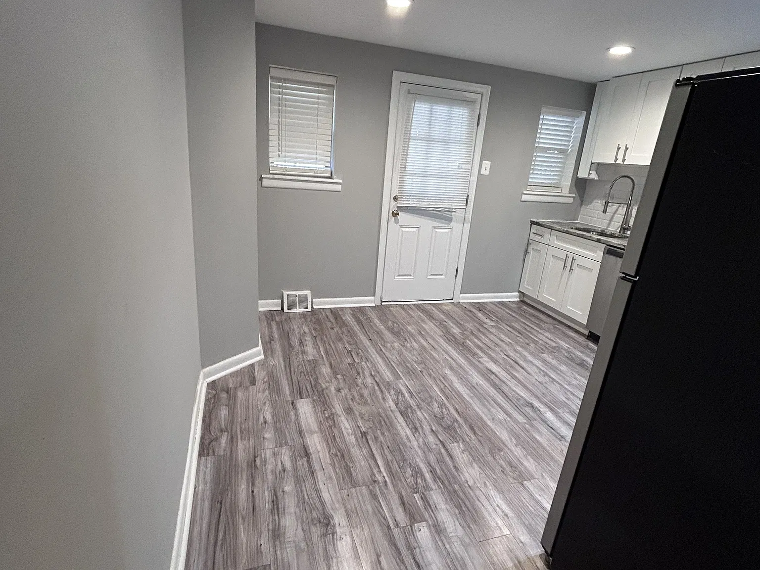 874 North Uber Street - 1 — Photo 3