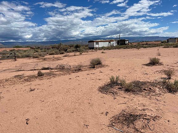 4th image of 99 Mariposa Ln