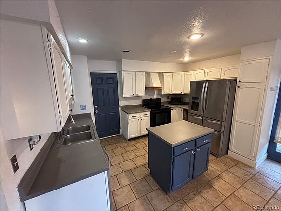 4th image of 3868 S Nucla Street