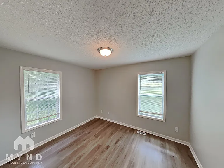 305 S Pinchback Ave — Photo 11