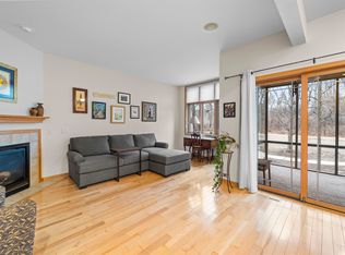 42 Wood Brook Way, Madison, WI 53711