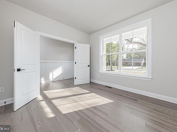 5th image of 30 Harmony Rd