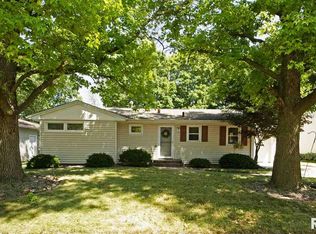 1836 37th St, Moline, IL 61265