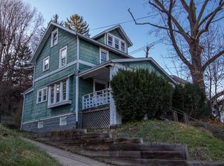 1684 Manchester Rd, Akron, OH 44314