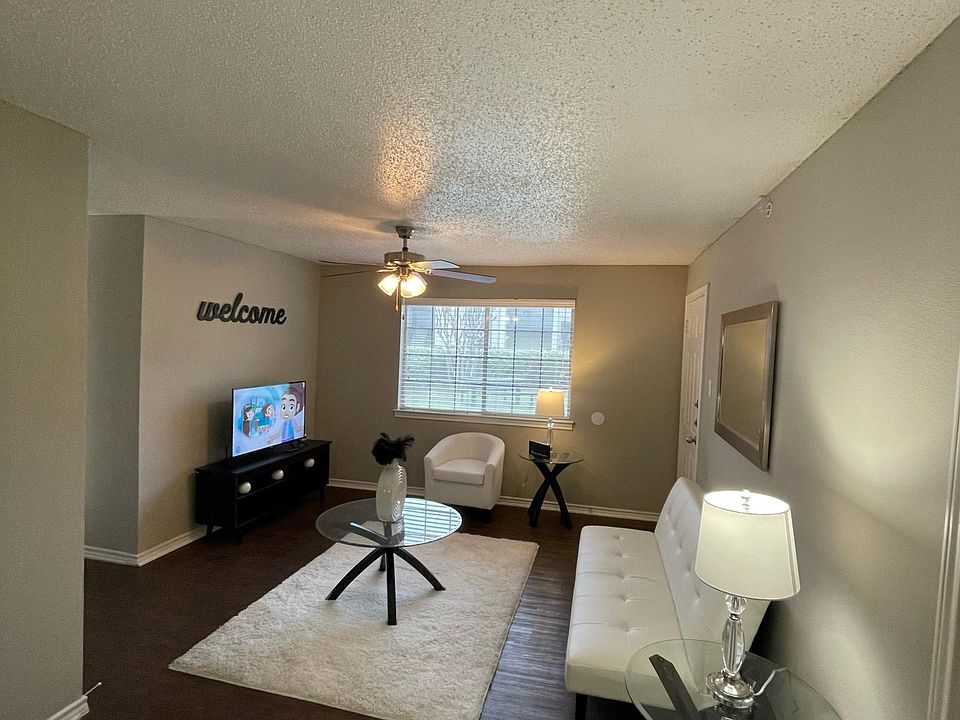 1st image of 1417 Tennis Dr #1210