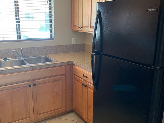 5th image of 3200 S Litzler Dr APT 10-240