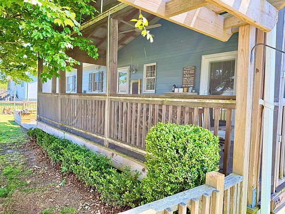 5th image of 6337 Chester Park Dr