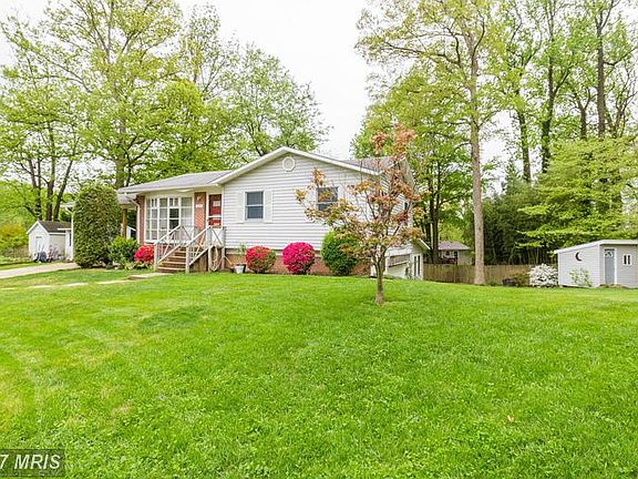 2nd image of 7603 Mayfield Ct