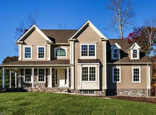 3 Countryside Ln, Warren, NJ 07059