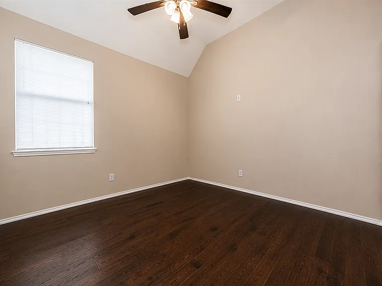 4445 Cranwood Dr — Photo 20