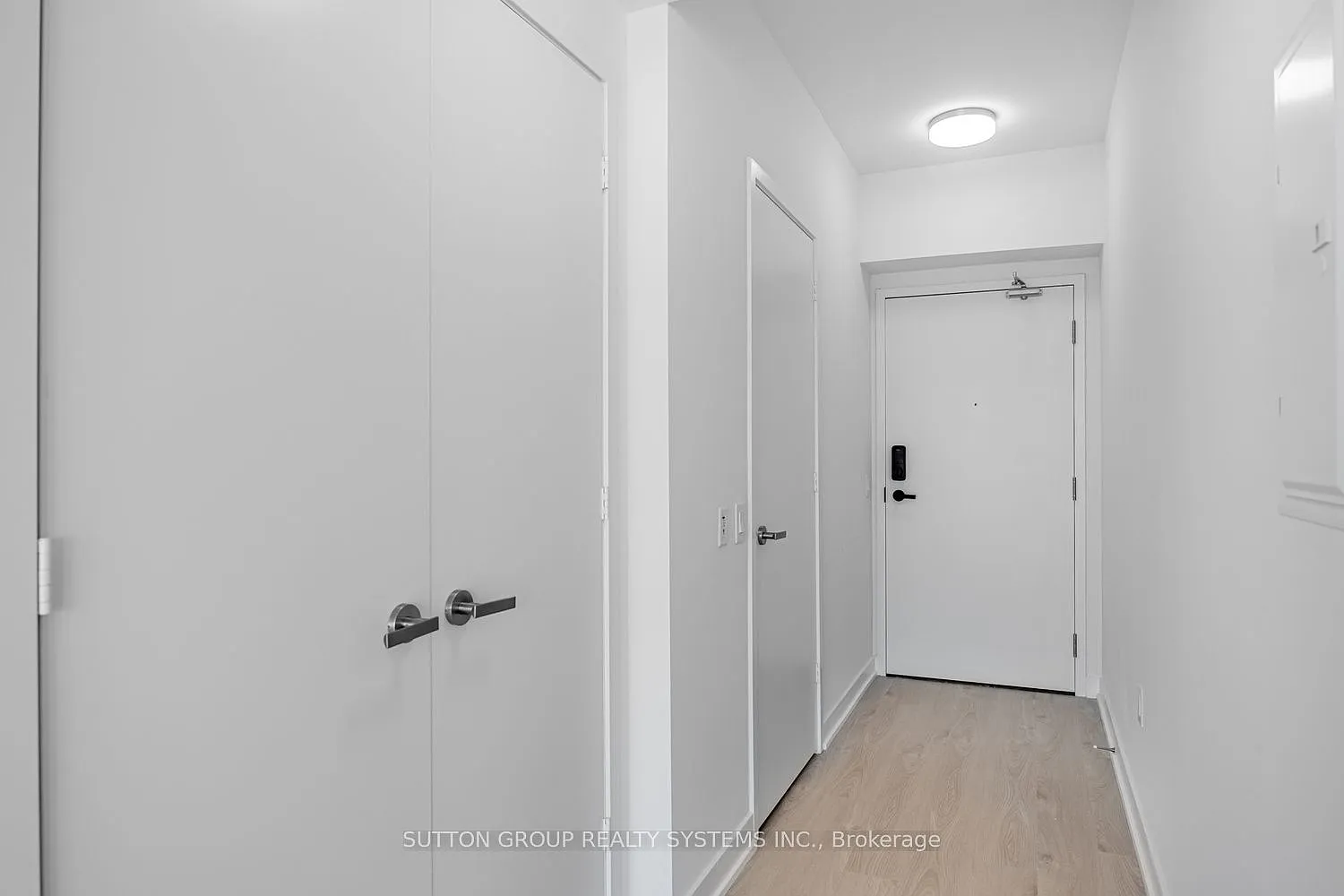 2 bed, $2,400 — Photo 2