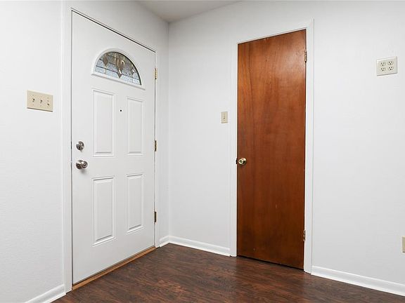 5th image of 5503 Cunningham Dr