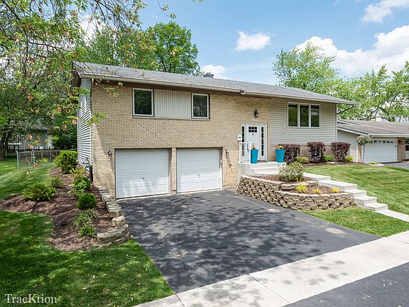 2nd image of 3236 Stillwell Ct