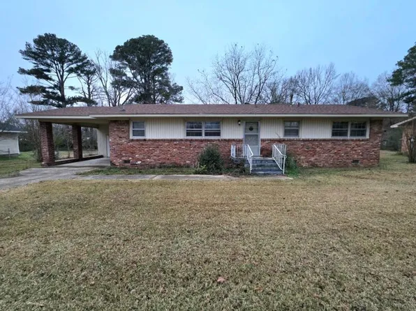 111 E Melody Ln, Corinth, MS 38834