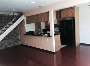 4750 Greenholme Dr APT 3, Sacramento, CA 95842