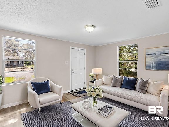 4th image of 66 11th Ave