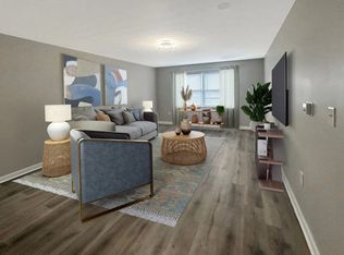 Village Court, Columbus, OH 43229