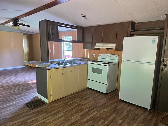 5th image of 59 Valley View Dr