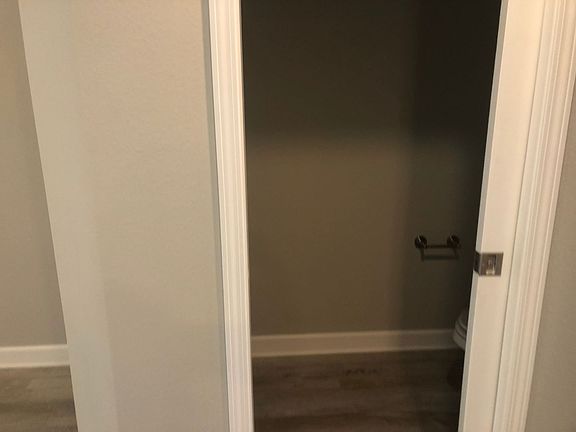4th image of 229 Callaway Chase Ln