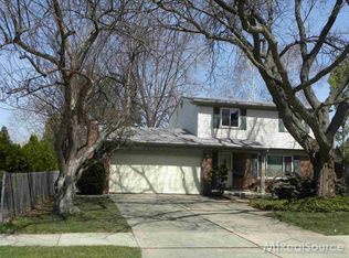 12227 Polara Dr, Sterling Heights, MI