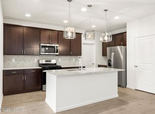 6846 E Paseo De Villalobos, Tucson, AZ 85756
