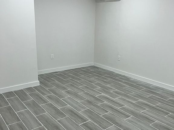 3rd image of 155 NW 123rd St