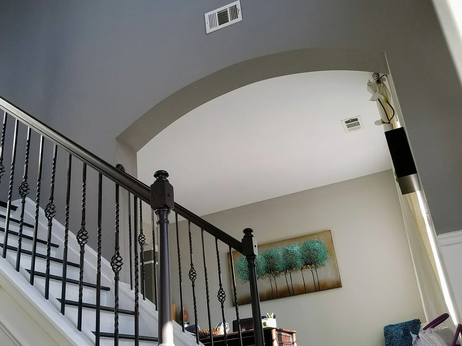 520 Jessamine Sq — Photo 4
