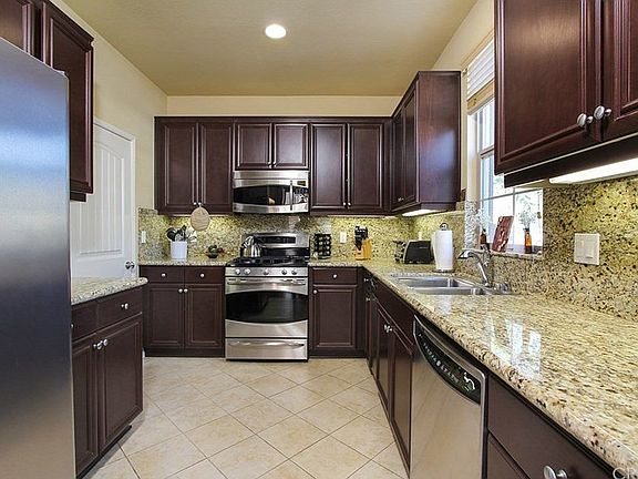 5th image of 20272 Livorno Way