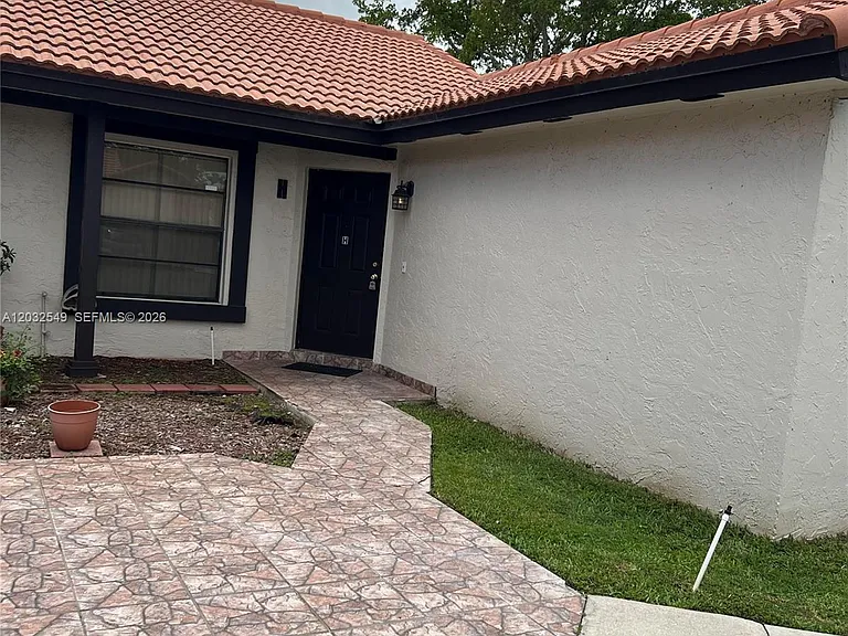 15272 SW 46th Ln #HR-66 — Photo 3