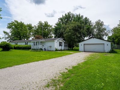 310 E Jefferson St, Dana, IL, 61321