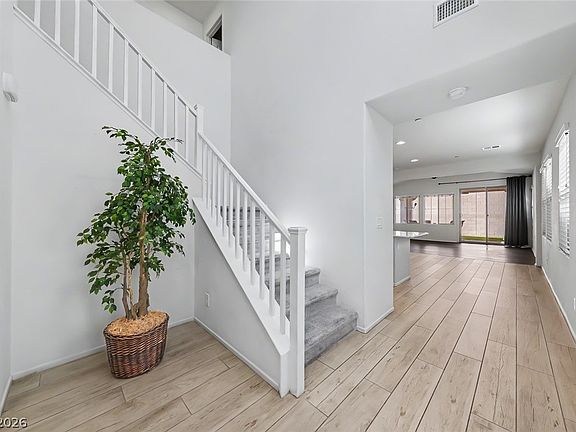 5th image of 568 Our Heritage St