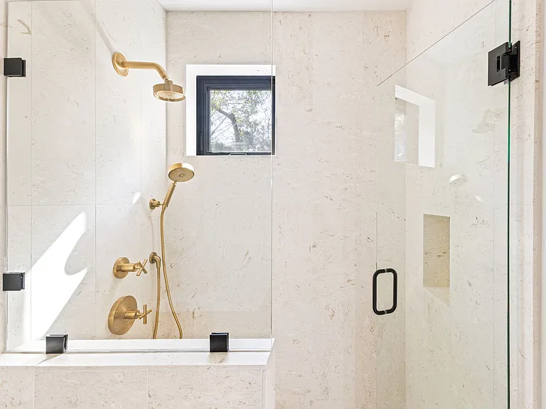 157 Ocean View Ave — Photo 4