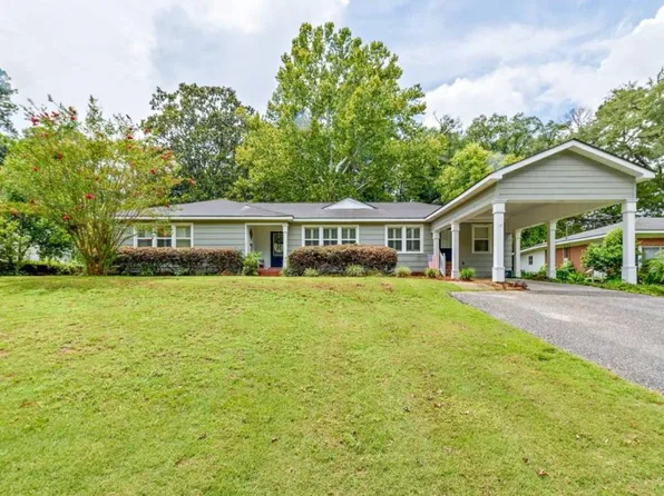 303 Lakeview Dr, Andalusia, AL 36420