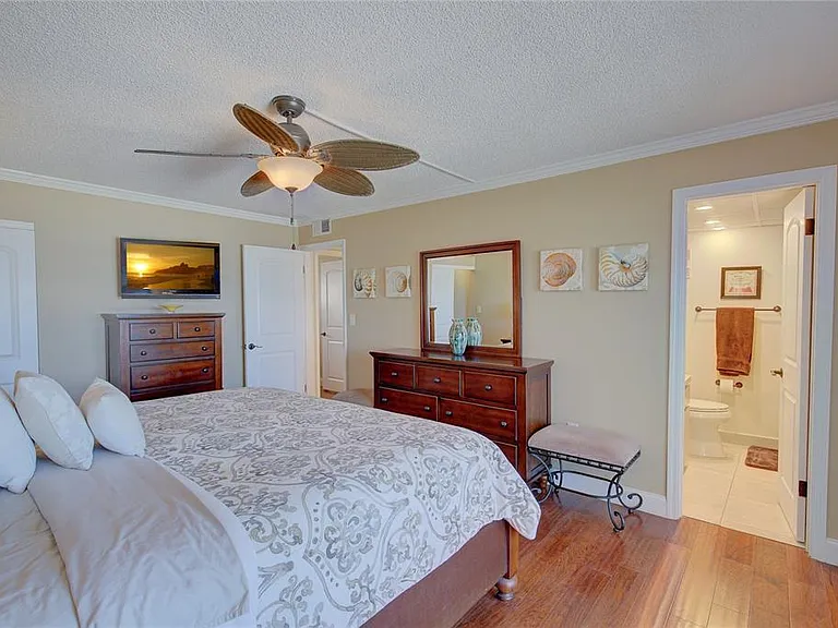 1270 Gulf Blvd #1003 — Photo 24