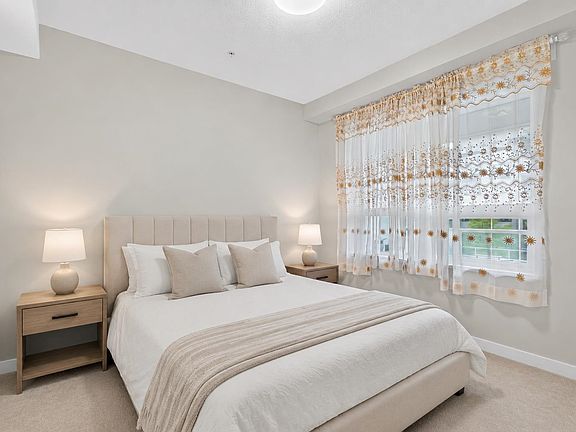 5th image of 9233 Odlin Rd #307