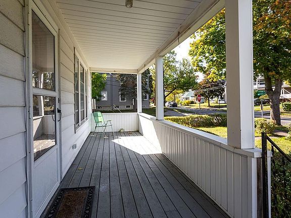 4th image of 200-02 Durston Ave #2