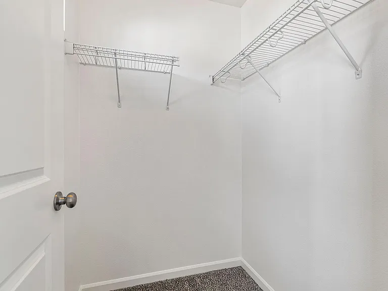7761 Wyeth Ct — Photo 24