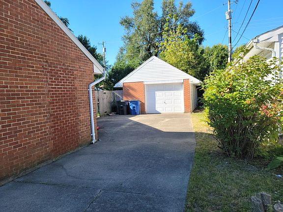 2nd image of 2266 Newgate Ave