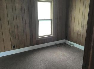 22 E Maple St, Fremont, MI 49412