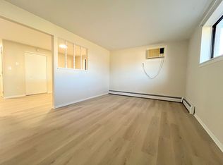 216 Robert Dr APT 2, North Tonawanda, NY 14120