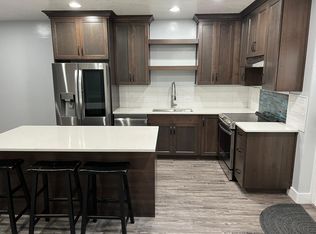 2205 E Grenada Ln #B, Eagle Mountain, UT 84005