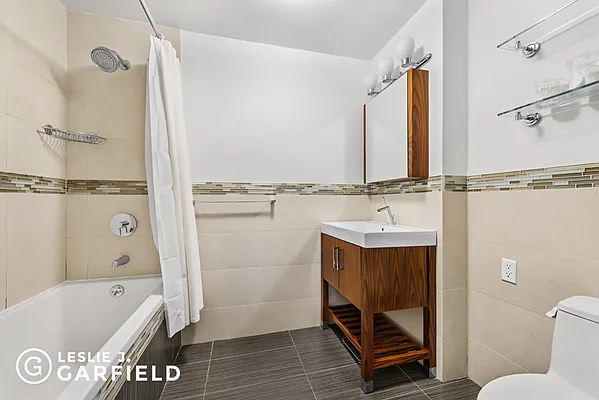 Sold by Leslie J. Garfield | media 6