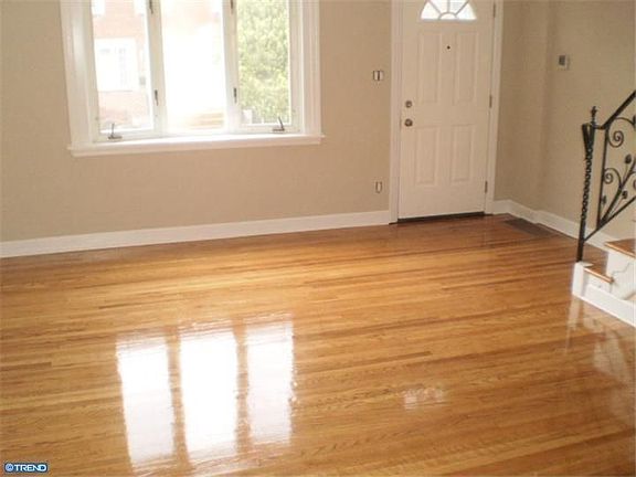 3rd image of 4304 Vista St