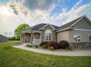 113 Centennial Dr, Huxley, IA 50124